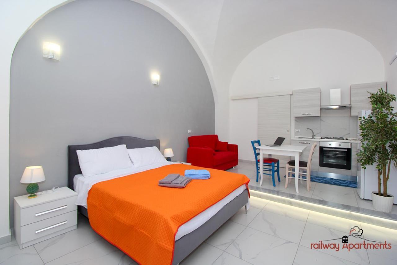 Railway Apartments คาตาเนีย ภายนอก รูปภาพ